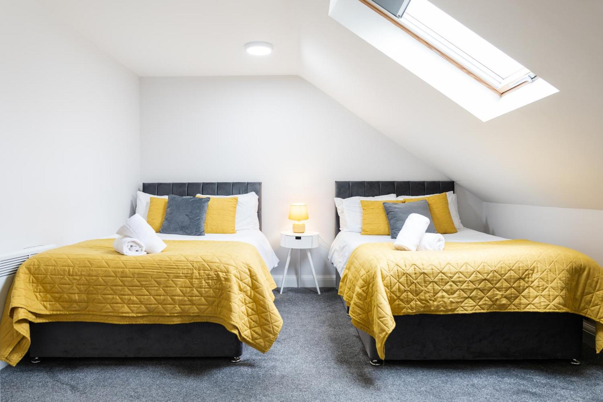 Modern Apartments Near Cardiff City Centre Extérieur photo