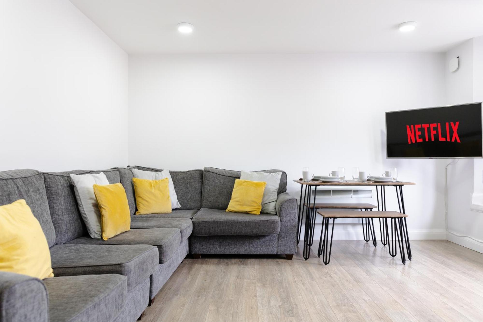 Modern Apartments Near Cardiff City Centre Extérieur photo