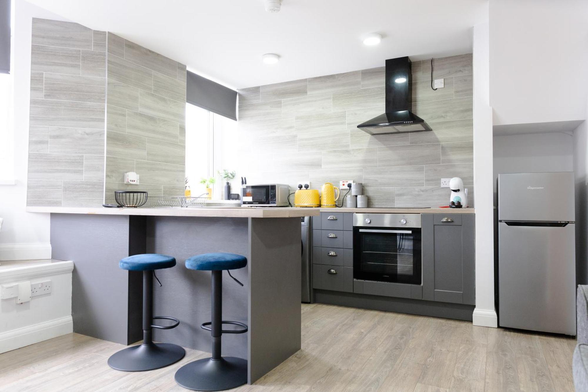Modern Apartments Near Cardiff City Centre Extérieur photo
